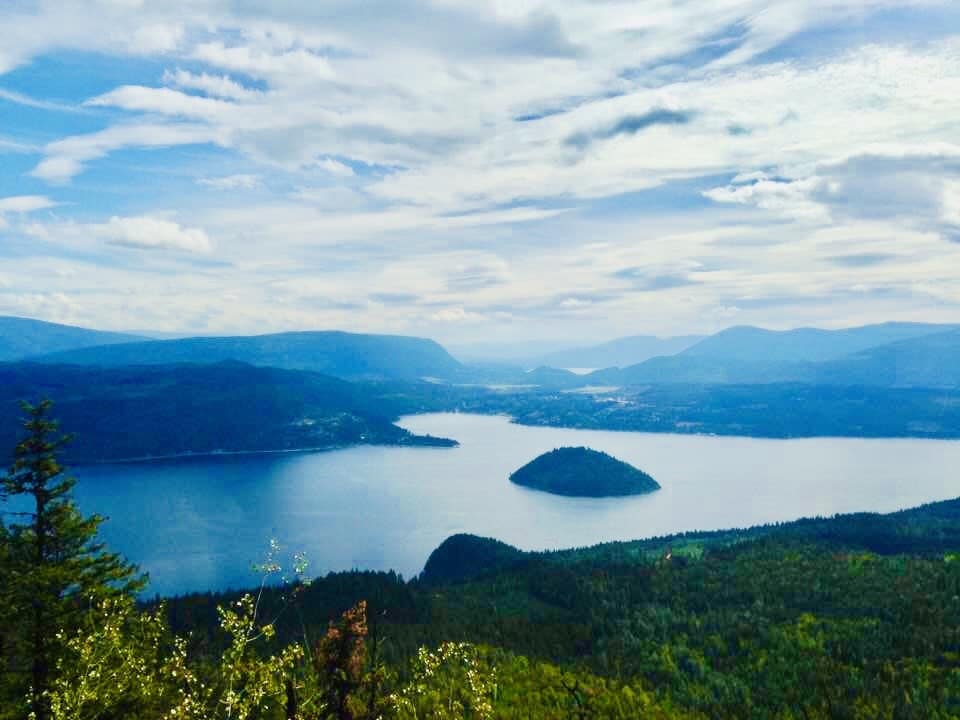 Image 10 Views over Shuswap Lake, Copper Island, and Blind Bay from the Scotch Creek Lookout Trail